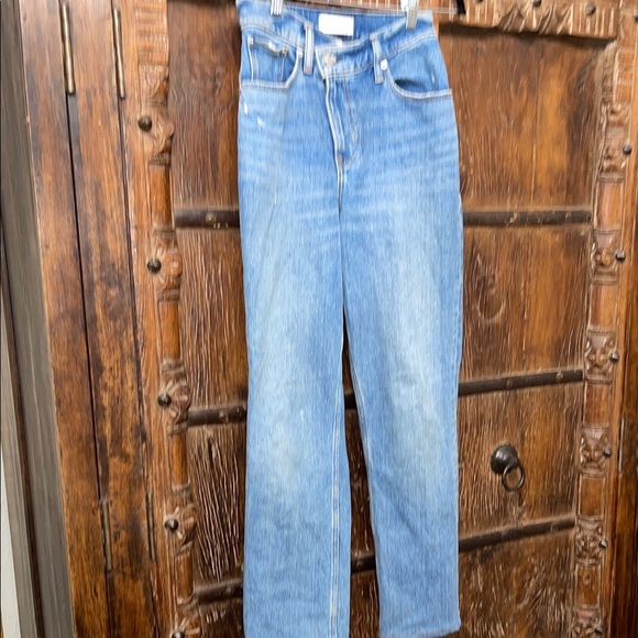 A&F Curve Love ’90s Straight Ultra High-Rise Jeans 24/00 Crossover/Angled Waist - Picture 3 of 9